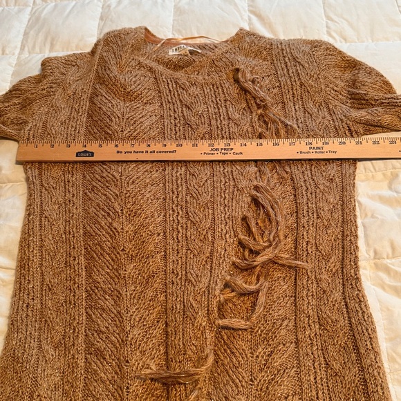 Idyllwind Size L Tan Metallic Knit Fringe Western Wrap Tunic Cardigan Sweater - Picture 9 of 10